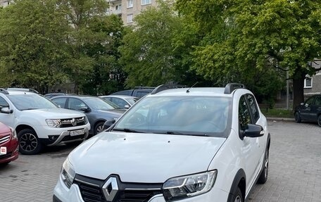 Renault Sandero II рестайлинг, 2019 год, 1 250 000 рублей, 3 фотография