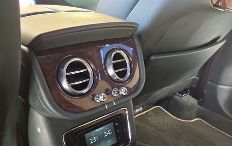Bentley Bentayga I, 2018 год, 14 850 000 рублей, 9 фотография