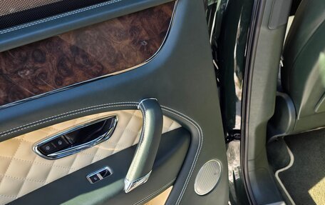 Bentley Bentayga I, 2018 год, 14 850 000 рублей, 19 фотография