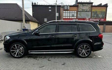 Mercedes-Benz GL-Класс, 2013 год, 3 300 000 рублей, 3 фотография