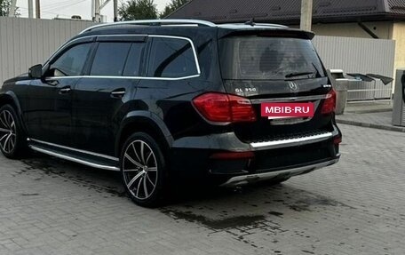 Mercedes-Benz GL-Класс, 2013 год, 3 300 000 рублей, 13 фотография