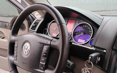 Volkswagen Touareg III, 2007 год, 1 700 000 рублей, 8 фотография