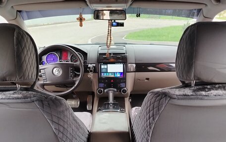 Volkswagen Touareg III, 2007 год, 1 700 000 рублей, 30 фотография