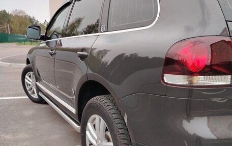 Volkswagen Touareg III, 2007 год, 1 700 000 рублей, 34 фотография