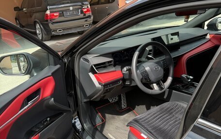 Toyota Camry, 2024 год, 4 800 000 рублей, 2 фотография