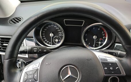 Mercedes-Benz M-Класс, 2013 год, 3 400 000 рублей, 25 фотография