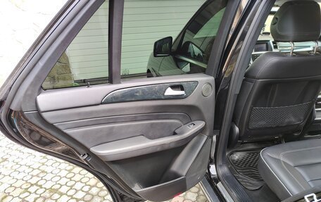 Mercedes-Benz M-Класс, 2013 год, 3 400 000 рублей, 28 фотография