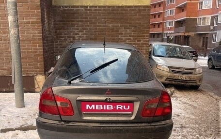Mitsubishi Carisma I, 2002 год, 260 000 рублей, 2 фотография