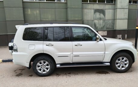 Mitsubishi Pajero IV, 2021 год, 4 200 000 рублей, 4 фотография