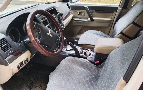 Mitsubishi Pajero IV, 2021 год, 4 200 000 рублей, 6 фотография