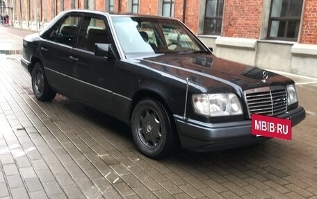 Mercedes-Benz E-Класс, 1994 год, 800 000 рублей, 7 фотография