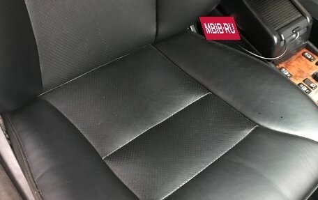 Mercedes-Benz E-Класс, 1994 год, 800 000 рублей, 9 фотография
