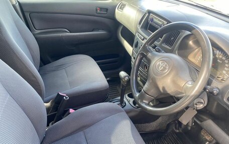 Toyota Probox I, 2004 год, 299 000 рублей, 17 фотография