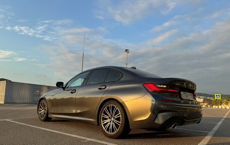 BMW 3 серия, 2019 год, 3 700 000 рублей, 2 фотография