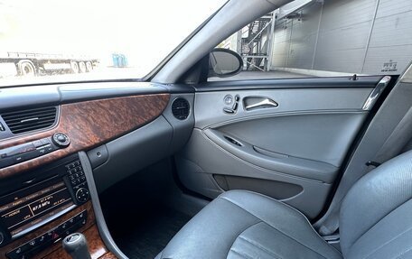 Mercedes-Benz CLS, 2007 год, 900 000 рублей, 18 фотография