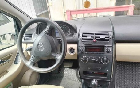 Mercedes-Benz A-Класс, 2005 год, 500 000 рублей, 15 фотография