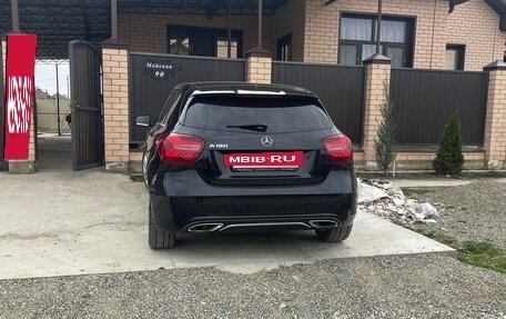 Mercedes-Benz A-Класс, 2017 год, 2 600 000 рублей, 4 фотография