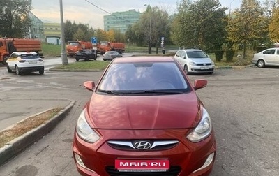 Hyundai Solaris II рестайлинг, 2012 год, 800 000 рублей, 1 фотография