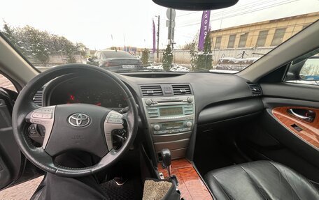 Toyota Camry, 2008 год, 1 050 000 рублей, 8 фотография