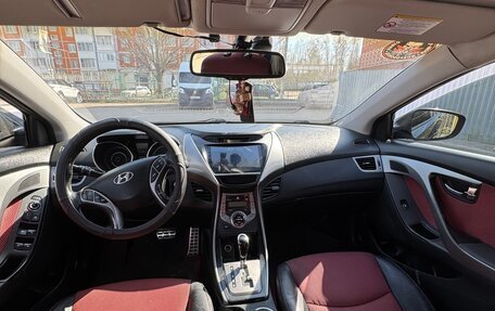 Hyundai Elantra V, 2012 год, 830 000 рублей, 22 фотография