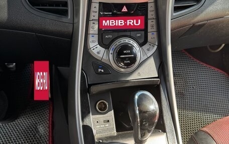 Hyundai Elantra V, 2012 год, 830 000 рублей, 18 фотография