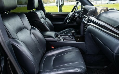 Lexus LX III, 2018 год, 6 990 000 рублей, 12 фотография