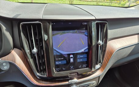 Volvo XC60 II, 2021 год, 3 200 000 рублей, 7 фотография