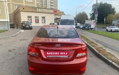 Hyundai Solaris II рестайлинг, 2012 год, 800 000 рублей, 5 фотография