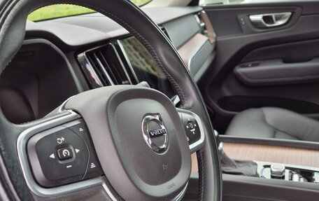 Volvo XC60 II, 2021 год, 3 200 000 рублей, 12 фотография