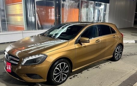 Mercedes-Benz A-Класс, 2013 год, 1 350 000 рублей, 6 фотография
