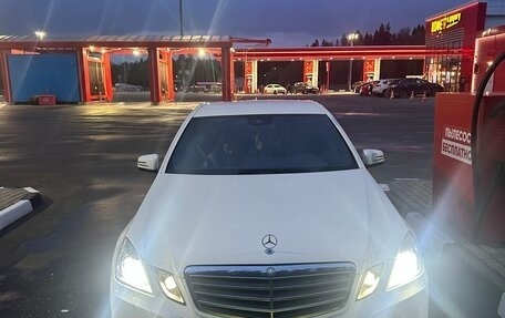Mercedes-Benz E-Класс, 2013 год, 1 920 000 рублей, 8 фотография