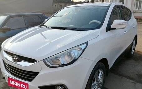 Hyundai ix35 I рестайлинг, 2013 год, 1 329 000 рублей, 2 фотография