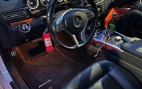 Mercedes-Benz E-Класс, 2013 год, 1 920 000 рублей, 14 фотография