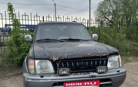 Toyota Land Cruiser Prado 90 рестайлинг, 1998 год, 660 000 рублей, 7 фотография