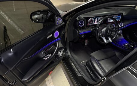 Mercedes-Benz E-Класс, 2018 год, 3 600 000 рублей, 17 фотография