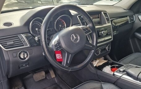 Mercedes-Benz M-Класс, 2013 год, 3 300 000 рублей, 17 фотография