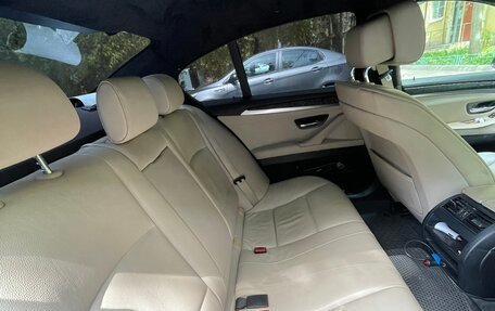 BMW 5 серия, 2010 год, 1 600 000 рублей, 8 фотография