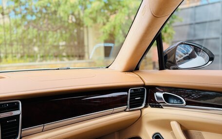 Porsche Panamera II рестайлинг, 2013 год, 3 900 000 рублей, 25 фотография