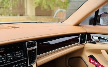 Porsche Panamera II рестайлинг, 2013 год, 3 900 000 рублей, 29 фотография