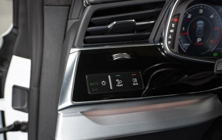 Audi Q8 I, 2019 год, 7 879 000 рублей, 35 фотография