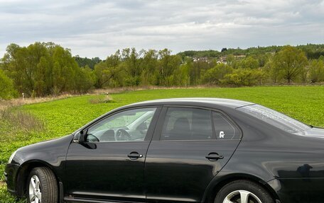 Volkswagen Jetta VI, 2010 год, 720 000 рублей, 4 фотография