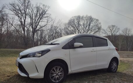 Toyota Vitz, 2016 год, 890 000 рублей, 5 фотография