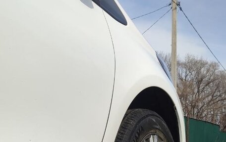Toyota Vitz, 2016 год, 890 000 рублей, 6 фотография