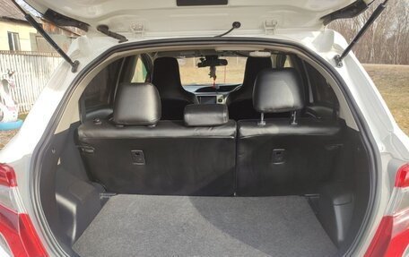 Toyota Vitz, 2016 год, 890 000 рублей, 16 фотография