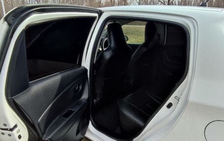 Toyota Vitz, 2016 год, 890 000 рублей, 14 фотография