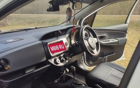 Toyota Vitz, 2016 год, 890 000 рублей, 20 фотография