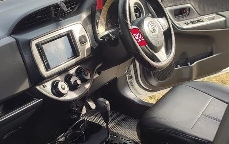 Toyota Vitz, 2016 год, 890 000 рублей, 24 фотография