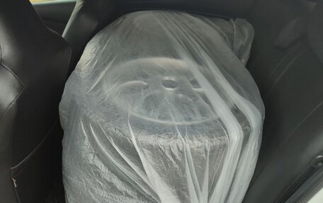 Toyota Vitz, 2016 год, 890 000 рублей, 32 фотография