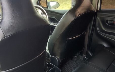 Toyota Vitz, 2016 год, 890 000 рублей, 30 фотография