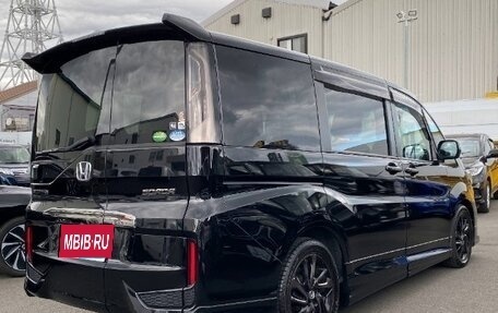 Honda Stepwgn IV, 2021 год, 1 624 000 рублей, 4 фотография